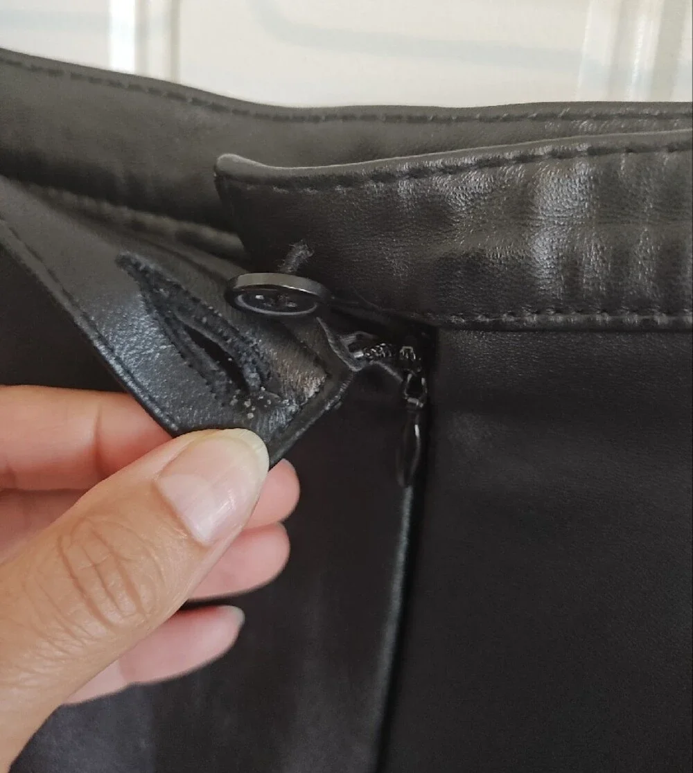 Women's Black Leather Pencil Skirt Size 18